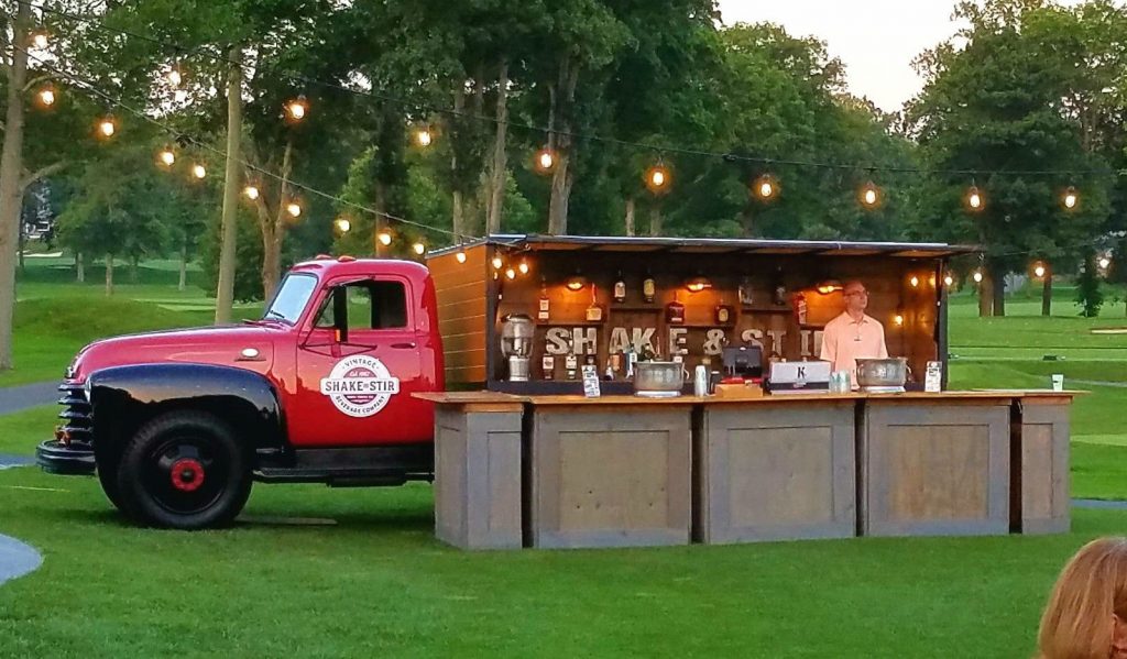Bar Trucks Are The Alcohol Equivalent Of Food Trucks We Never Knew We