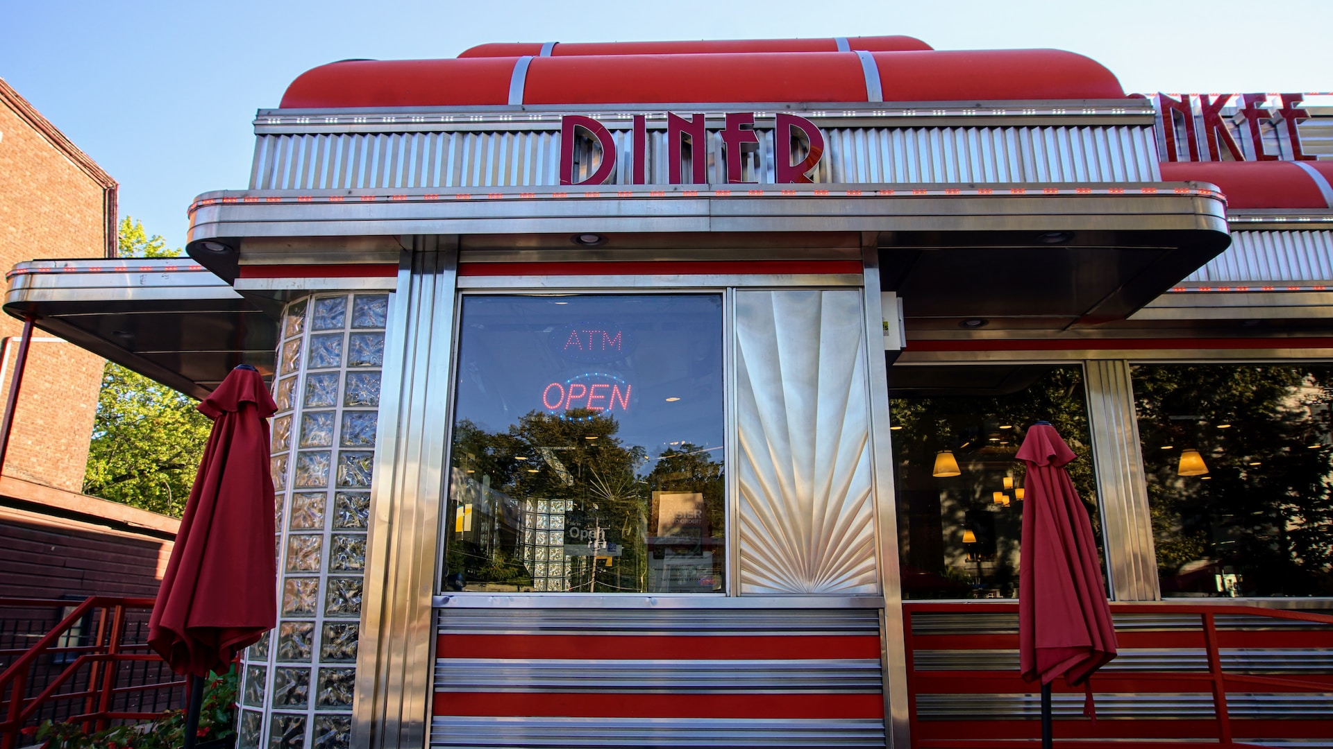 Diners Are Nostalgic And Iconic Parts Of US History